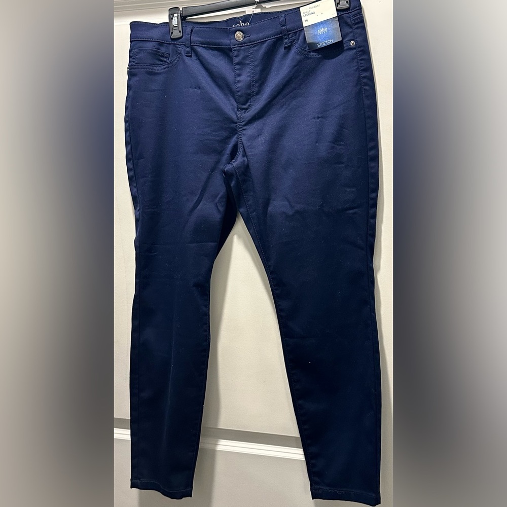 Size 16 stretch ankle leggings